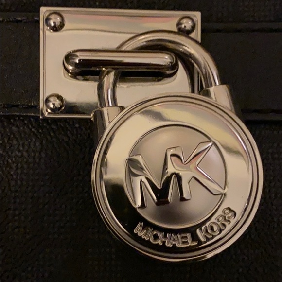 Michael Kors Black Hamilton Tote - Picture 7 of 11